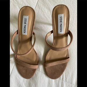 Steve Madden slides